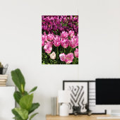 Purple & Pink Tulip Garden Bed, Oregon Poster (Heimbüro)