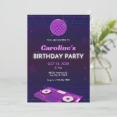 PURPLE RETRO NIGHT DJ DISCO BALL BIRTHDAY PARTY EINLADUNG (Stehend Vorderseite)