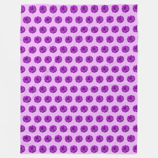 Purple Rose Flower Seamless Pattern on Fleecedecke
