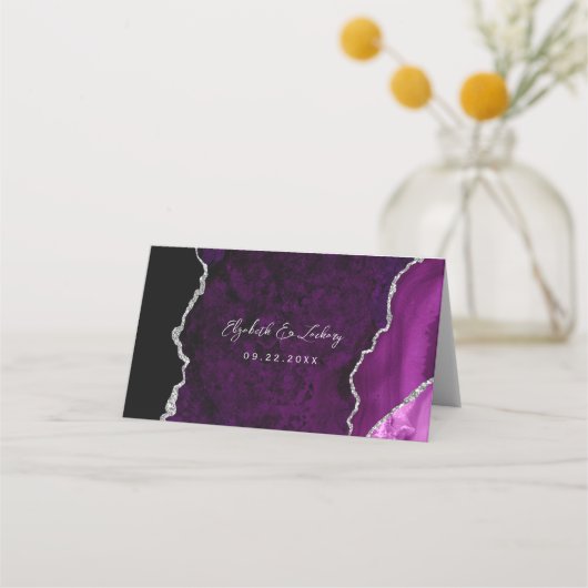 Purple Silver Agate Script Wedding Table Platzkarte (Rückseite)