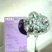 Purple & Silver Wedding Menu Card with Guest Names Folieneinladung