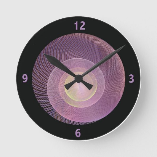 Purple Snail Shell Fractal Clock with Numbers Runde Wanduhr (Vorderseite)