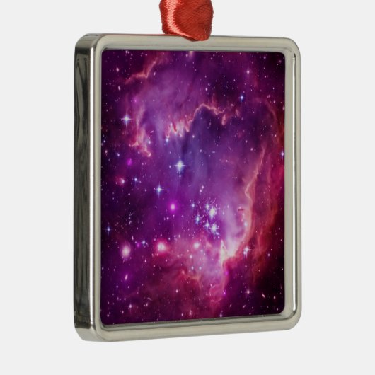 Purple Tinted Small Magellanic Cloud Ornament Aus Metall (Rechts)