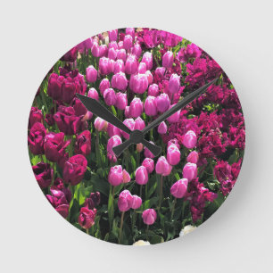 Purple Tulips Garden Bed Runde Wanduhr
