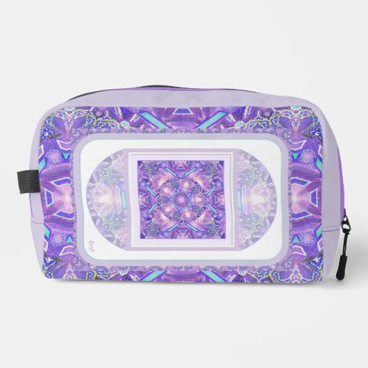 Purple W1 Accessory Pouch Waschbeutel (Vorderseite)