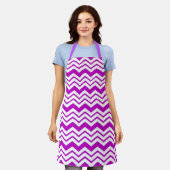 Purple White Chevron Zigzag Pattern Design  Schürze (Getragen)