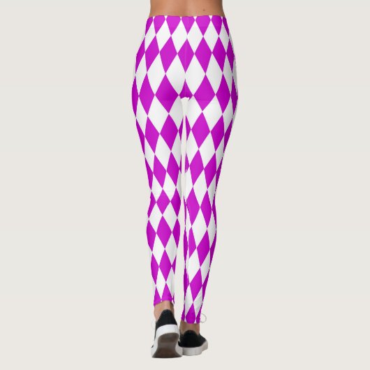Purple White Harlequin Diamonds Checkers Design Leggings (Rückseite)
