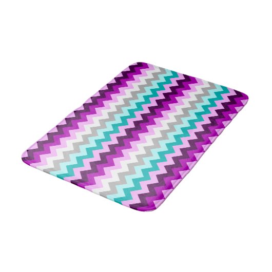 Purple White Teal Chevrons Medium Bath Mat Badematte (Schrägansicht)