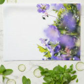 Purple Wildflowers, Dreamy Soft Botanical Geschirrtuch (Gefaltet)