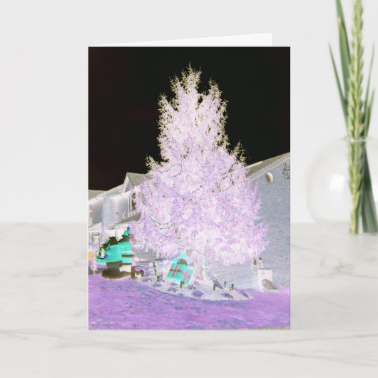 Purplisch glühender Weihnachtsbaum Feiertagskarte (Vorderseite)