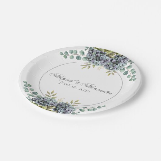 Purplish Hydrangeas Eucalyptus Pappteller (Schrägansicht)