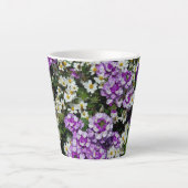 Purpurblumen Milchtasse (Vorderseite)
