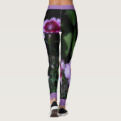 Purpurblumen, Yogaübungen mit Personalisiertem Nam Leggings (Rückseite)