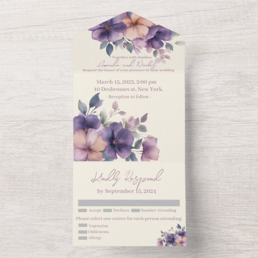 Purpurrosa Blume auf allen in einer Hochzeit Einla All In One Einladung (Innen Boden)