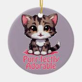 Purr-süßer Chibi Kawaii Kitten in Pink Keramik Ornament (Vorne)