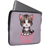Purr-süßer Chibi Kawaii Kitten in Pink Laptopschutzhülle (Vorne Rechts)