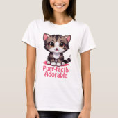 Purr-süßer Chibi Kawaii Kitten in Pink T-Shirt (Vorderseite)