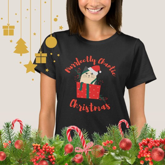 Purrfectly Chaotic Christmas Funny Holiday Cat  T-Shirt