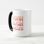 Push Your Limit – Motivierende Groovy Kaffeetasse (Vorderseite Links)