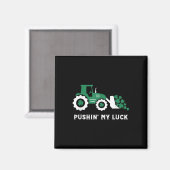 Pushin My Luck Kleinkind Tractor St Patricks Day B Magnet (Vorderseite/Rückseite)
