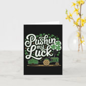 Pushin My Luck Tractor Clover St Patricks Day Fun Karte (Gelbe Blume)