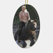 Putin reitet einen Bären! Keramikornament (Links)