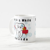 Putzen Sie Ihre Zähne lächeln eine Weile Kaffeetasse (Vorderseite Links)