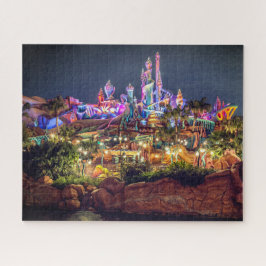 Puzzle mit farbenfrohen Puzzleteilen