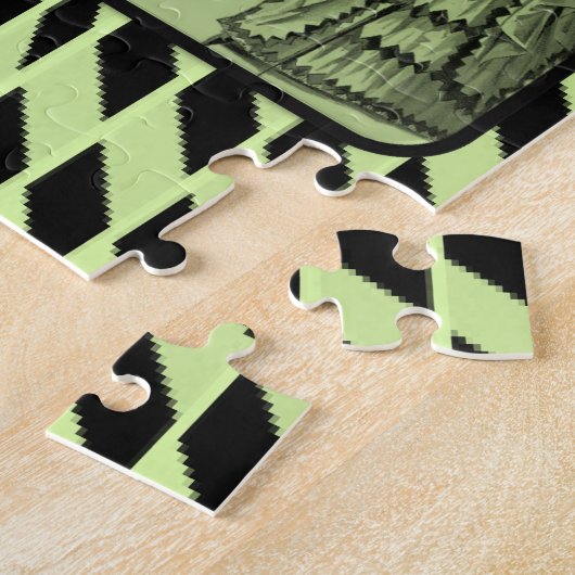 Puzzle mit Vintagen grünen Frauen (Seite)