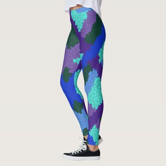 Puzzle Piece Pattern Leggings (Links)