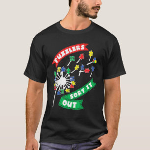 Puzzler sortieren es aus dem Puzzle T-Shirt