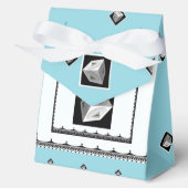 Pyramid Cube Blk White Pastel Blue Geschenkschachtel (Vorderseite)