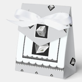 Pyramid Cube Schwarz-weiß Grau Geschenkschachtel