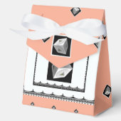 Pyramid Cube Schwarz-weiß Peach Geschenkschachtel (Vorderseite)