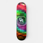 Pyramid Fraktal Monogram Multicolors Skateboard (Vorderseite)