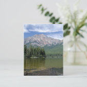 Pyramid Mountain und Lake Alberta Kanada Postkarte (Stehend Vorderseite)