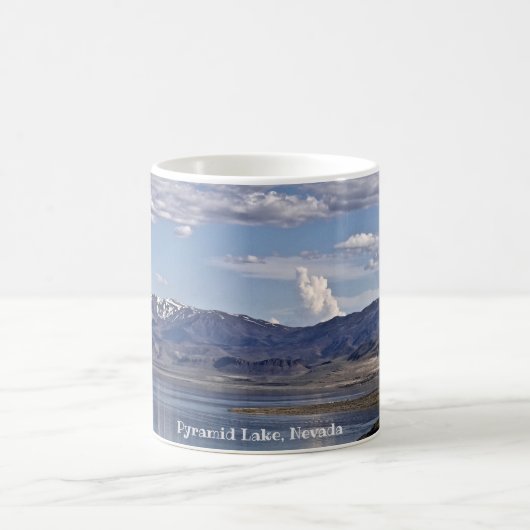 Pyramid See-Nevada-Landschaft Kaffeetasse (Mittel)