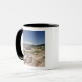 Pyramide der mit Federn versehenen Schlange Tasse (Vorderseite Links)