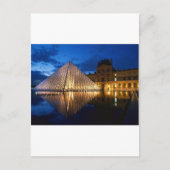 Pyramide in Louvre Museum, Paris, Frankreich Postkarte (Vorderseite)