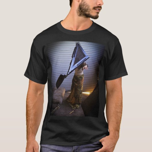 Pyramide-Kopf T-Shirt (Vorderseite)