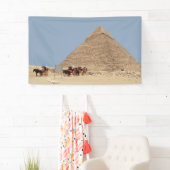 Pyramide von Ghafre und eine Reihe von Streitwagen Banner (Insitu)