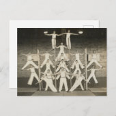 Pyramide von Jungen Postkarte (Vorne/Hinten)