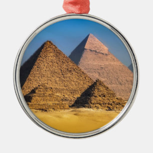 Pyramiden Ornament Aus Metall