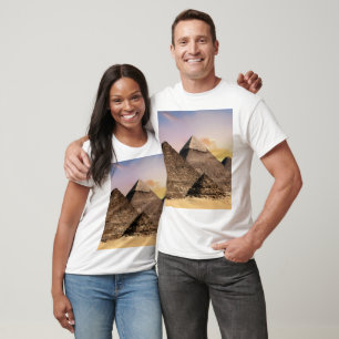 Pyramiden von Gizeh Altes Ägypten Wüstenlandschaft T-Shirt