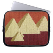 Pyramids Artisan Crochet Print Electronics Bag Laptopschutzhülle (Vorderseite)