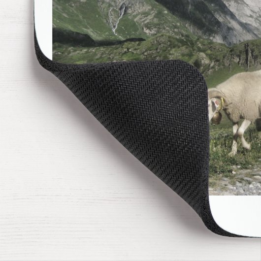 Pyrenäenlandschaft Mousepad (Ecke)