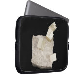 Pyrit-Kristalle im Schiefer Laptopschutzhülle (Vorne Rechts)