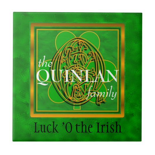 Q "Luck of the Irish" Family Custom Monogram Tile Fliese (Vorderseite)