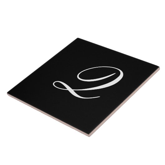 Q Monogram Initial White auf Black Fliese (Seite)