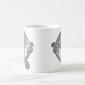 Q Roman Spiral Monogram Tasse (Mittel)